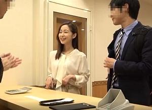 [篠田ゆう]＜女子アナ×自慰行為＞おっぱい娘「すぐイッっちゃう！！」浮かれたセクロスでトロヘロ状態で昇天