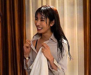 [エロ]【楓カレン】極プロポーションのオフィスの美人さんが部下と肉体を擦れあって、オ●ンコをピストンされまくり