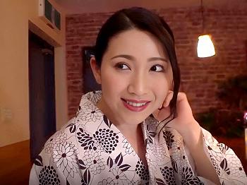 [美熟女]＜相部屋NTR＞エロ巨乳なOL上司のお仕置き調教！ドS痴女な乳首舐め手コキ…デカ尻騎乗位で部下のデカチンを弄び強制中出し