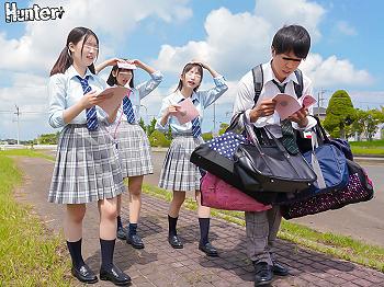 [エロ動画]【修学旅行】たまんねぇ美人さんたちに囲まれて乱交を満喫する卑猥な青春旅行！